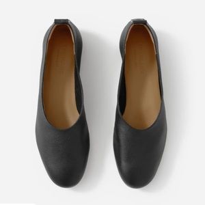 [Everlane] the Italian leather day glove flats
